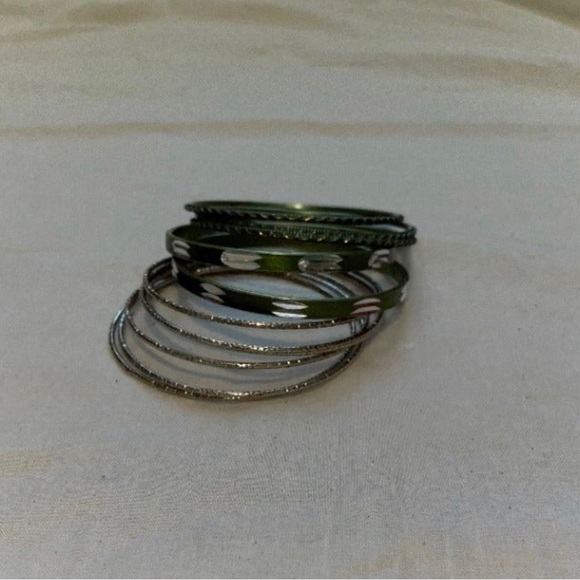 bangle bracelets - Picture 4 of 4